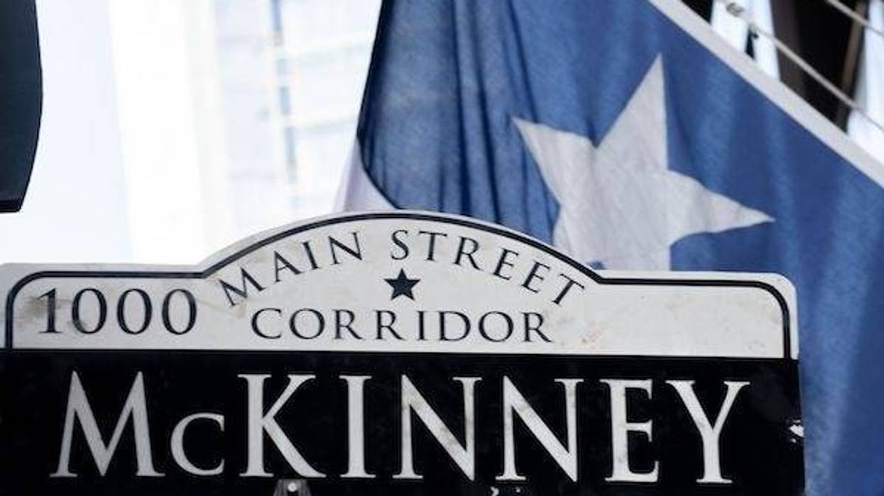 'McKinney" street sign in Downtown Houston, Texas