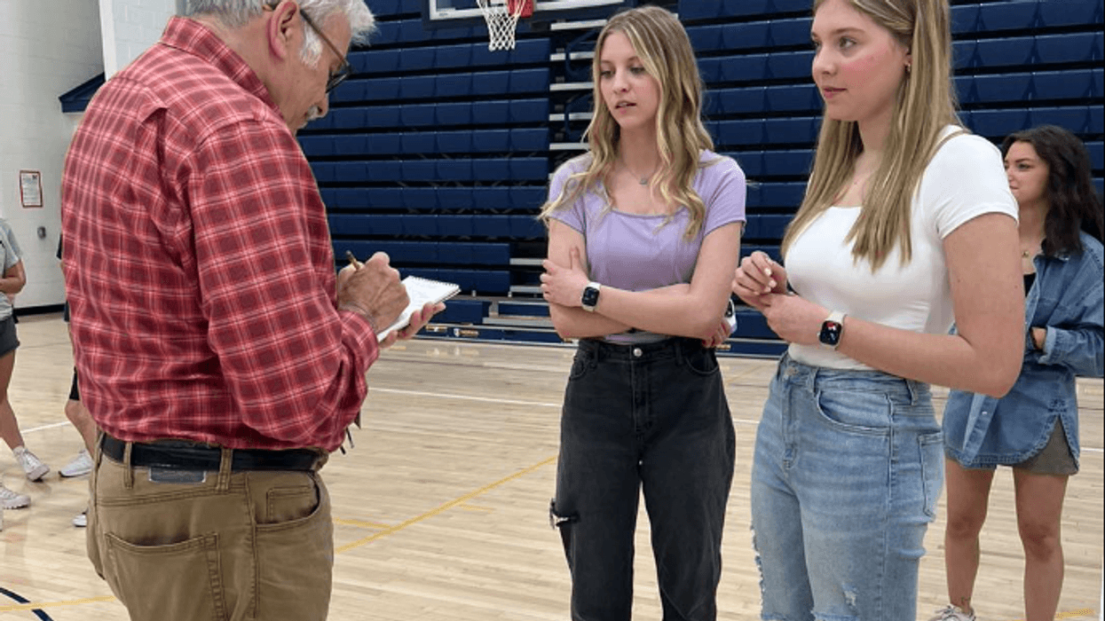 Media day for 11 sets of twins at Norwin High School