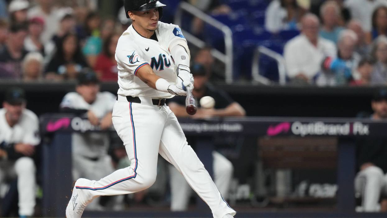 MEDIAS ROJAS-MARLINS