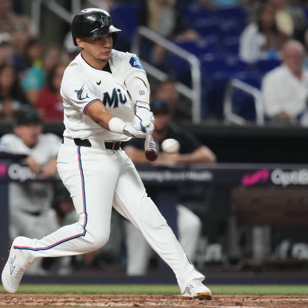 MEDIAS ROJAS-MARLINS