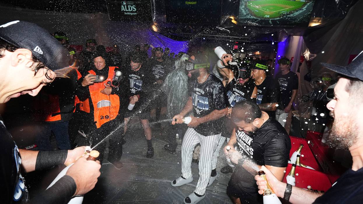 MEDIAS ROJAS YANKEES