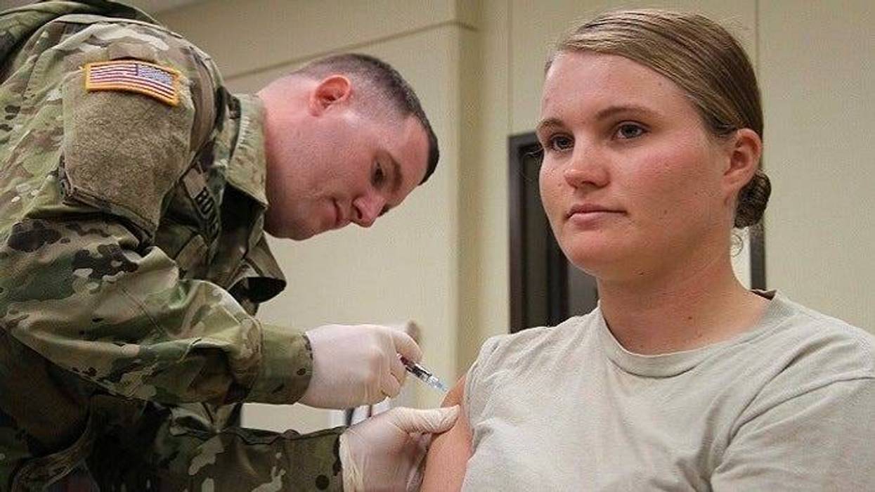 Medical experts urge military members to get flu shot, get it early