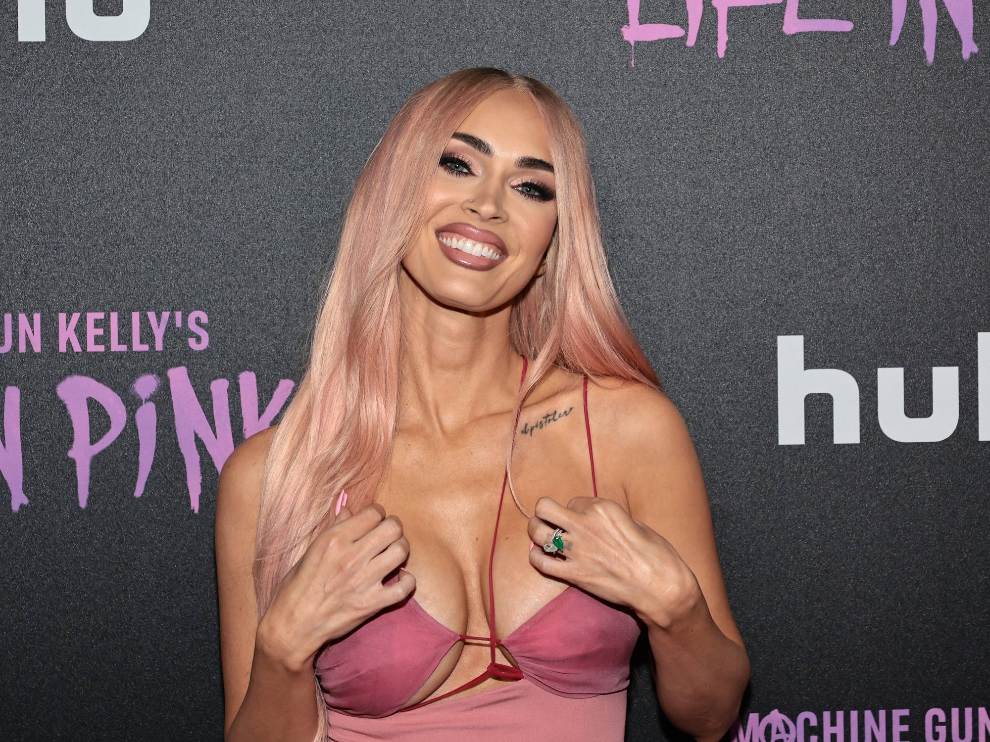 megan fox pink glitter dress Megan Fox wore Pink Philosophy di Lorenzo Serafini Gown @ Good Mourning LA Premiere
