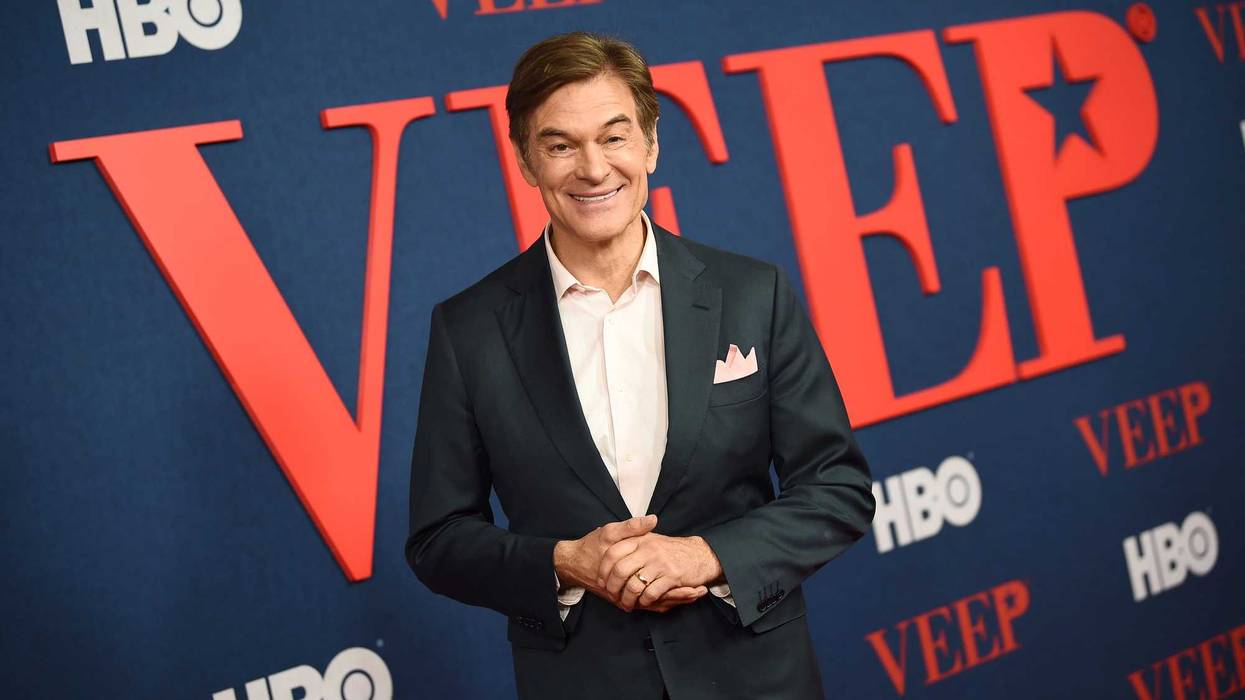 Mehmet Oz attends the "Veep" Season 7 premiere at Alice Tully Hall, Lincoln Center on March 26, 2019 in New York City.