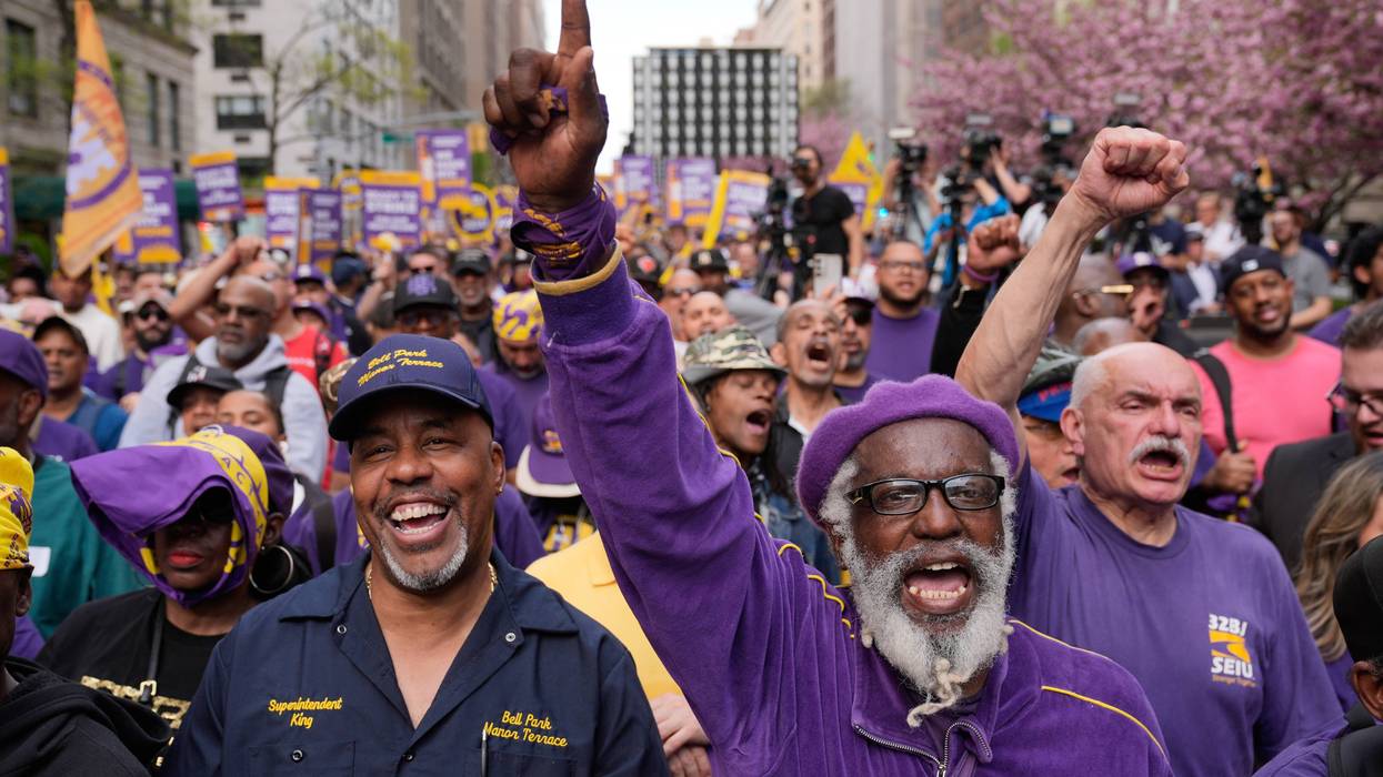 Tentative contract deal holds off strike by New York City apartment building workers