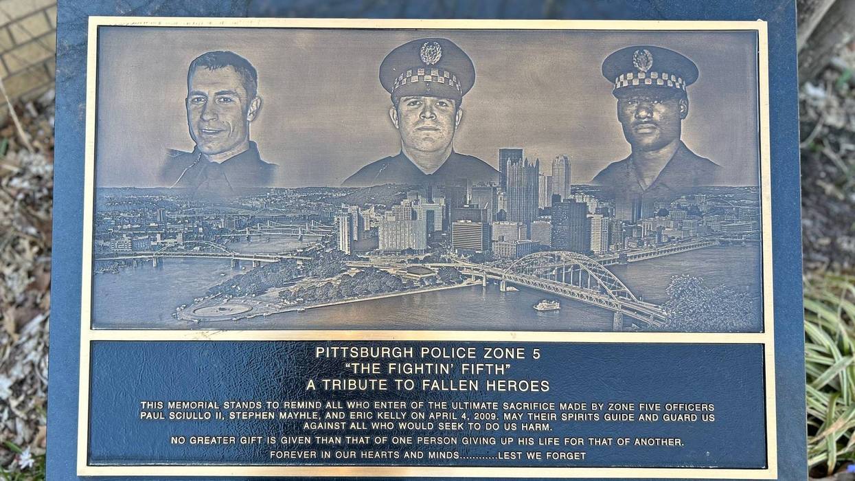 Memorial for Pittsburgh Police Officers killed in the line of duty on April 4, 2009