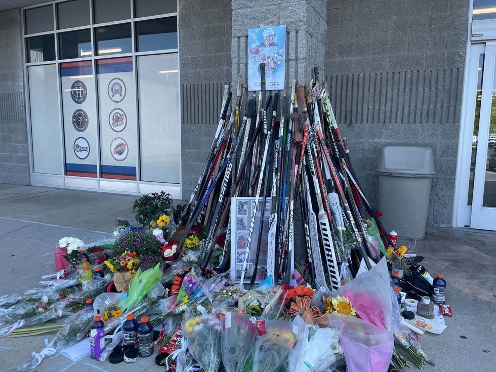 memorial to Johnny and Matthew Gaudreau