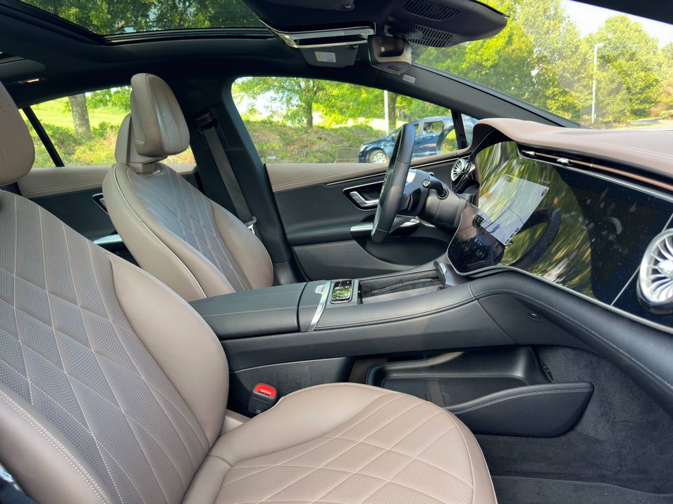 Mercedes-Benz EQE 500 4MATIC Sedan