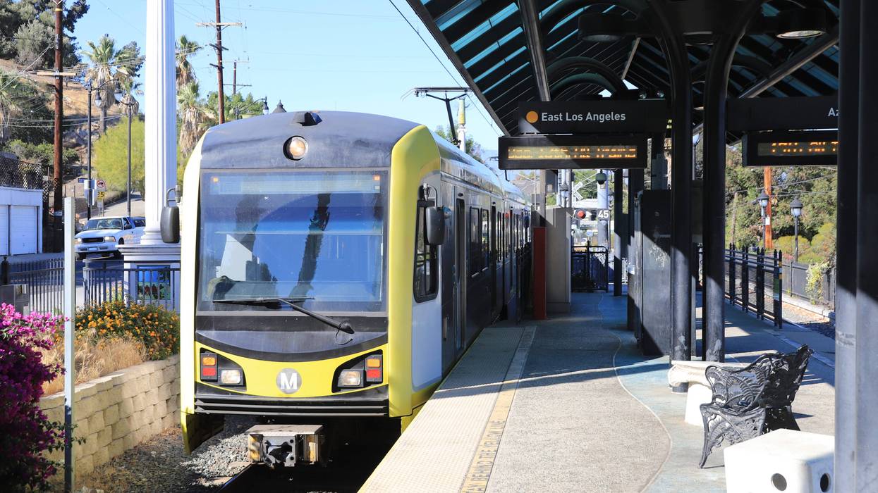 metro train