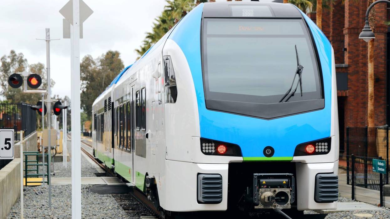 Metrolink Arrow Line Train - Redlands Train Station. Metrolink launched Arrow train service between San Bernardino Downtown Station and Redlands University Station on Oct 24, 2022.