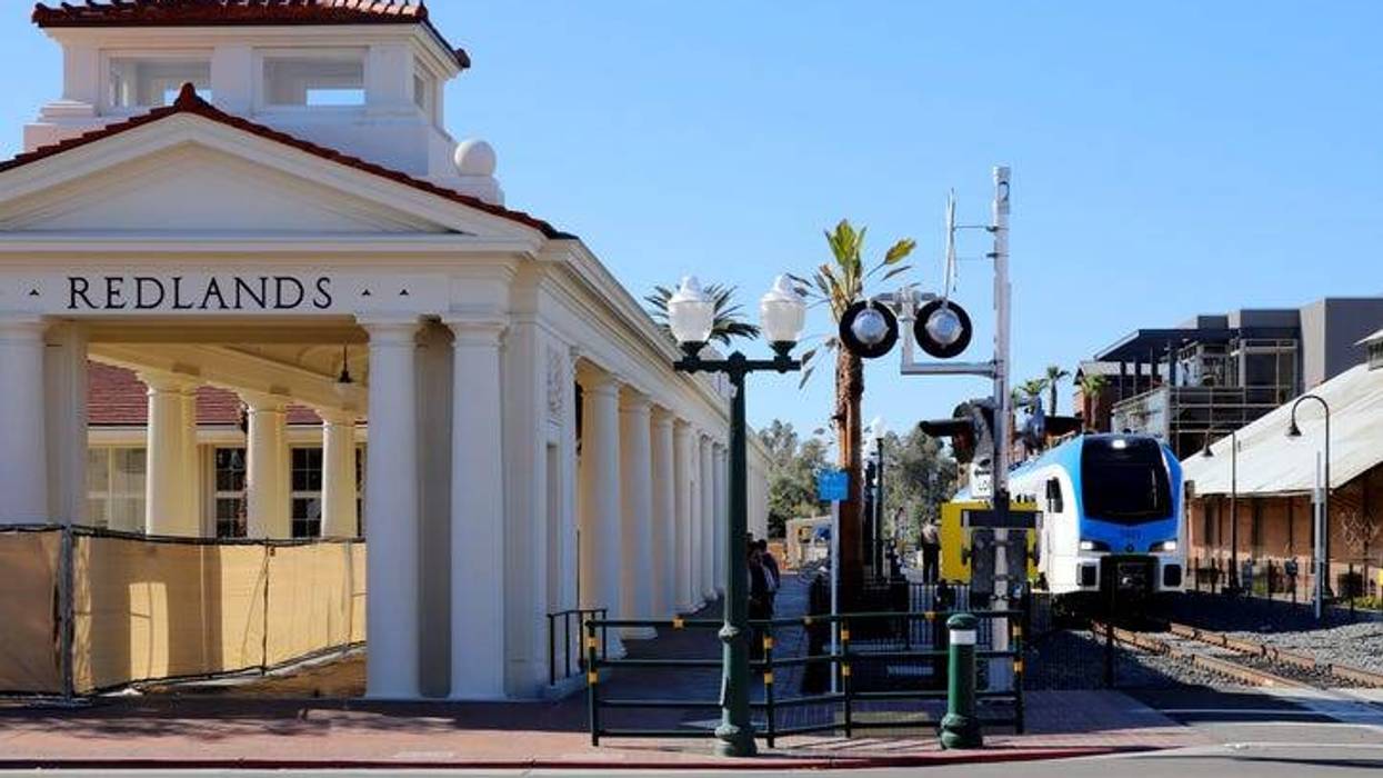 Metrolink Arrow Train - Redlands Train Station