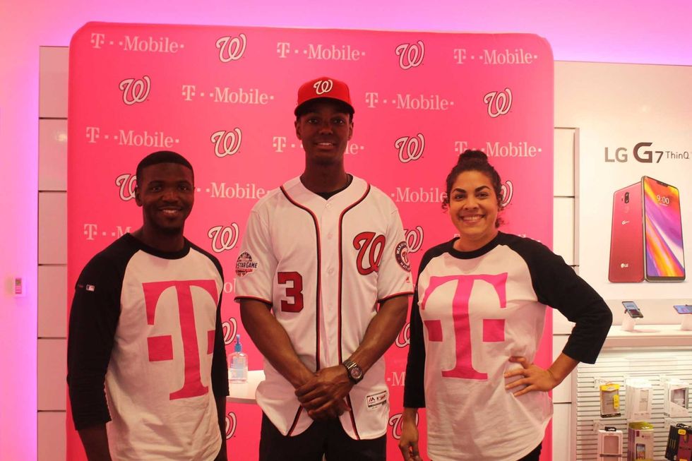 Michael A. Taylor, of the Washington Nationals, joins 106.7 The Fan's Grant Paulsen to meet and greet fans at T-Mobile in Pentagon City.
