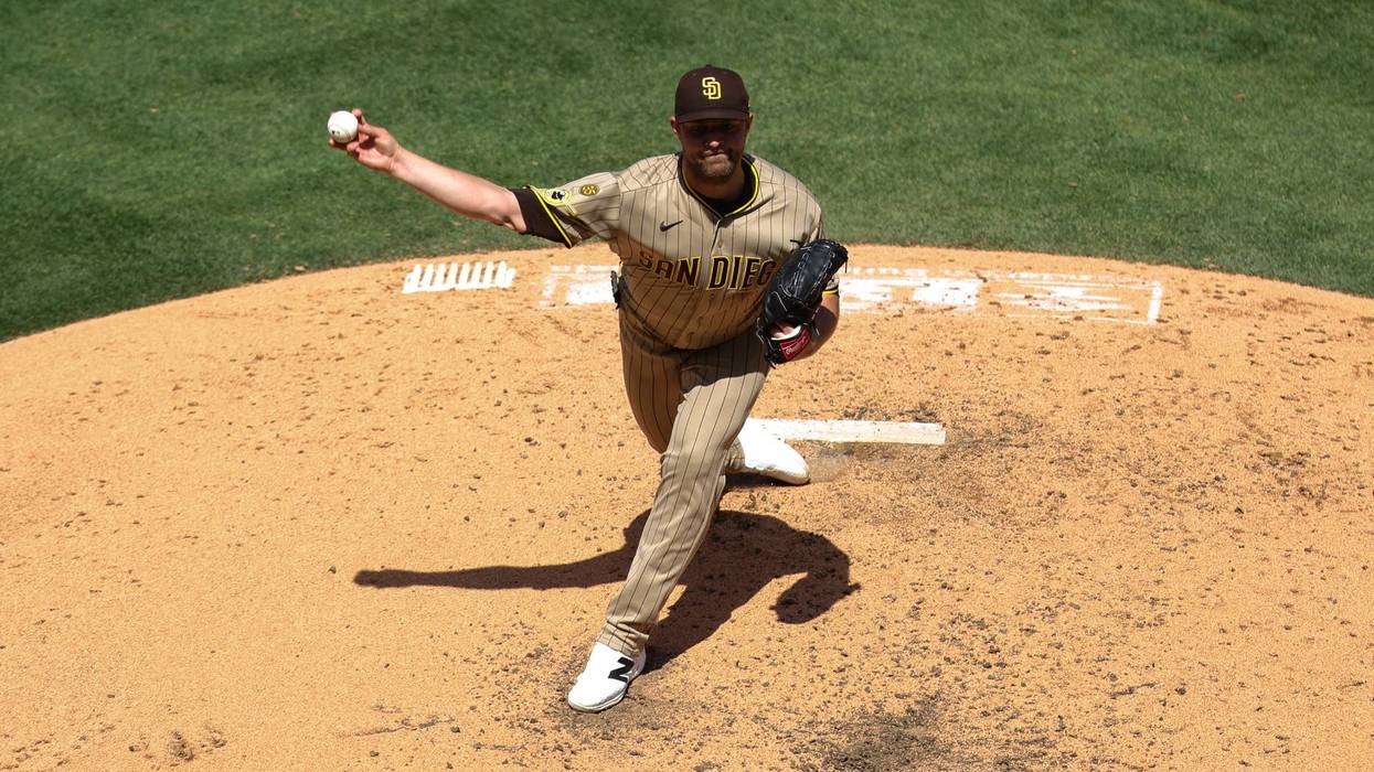 Padres lose after late inning collapse against the Nationals