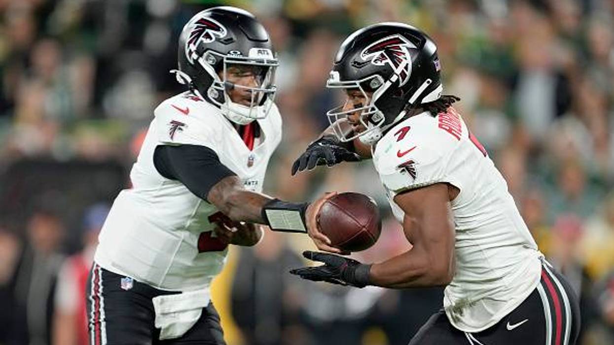 Michael Penix Jr. returns to lead Falcons to first win