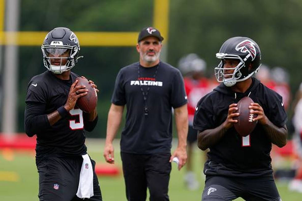 Falcons win NFC South if “everything hits right” NFL writer says