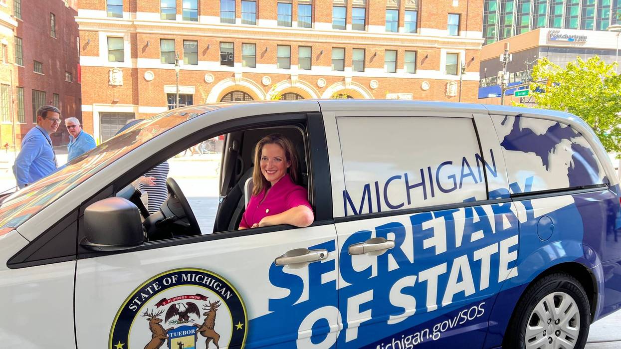 Michigan Secretary of State mobile office