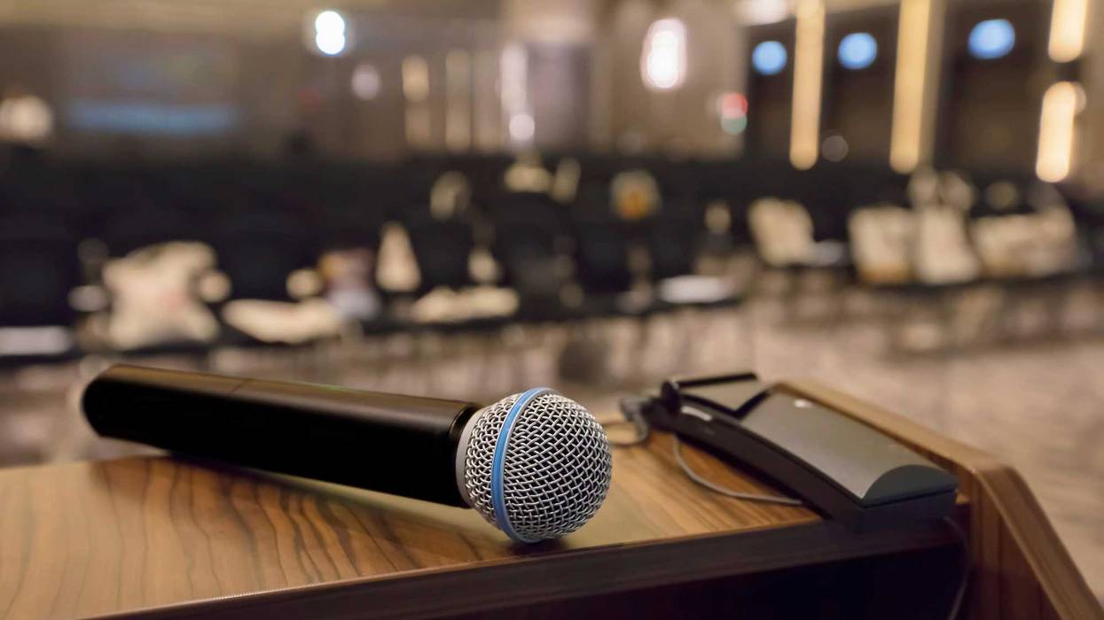 Microphone in empty hall