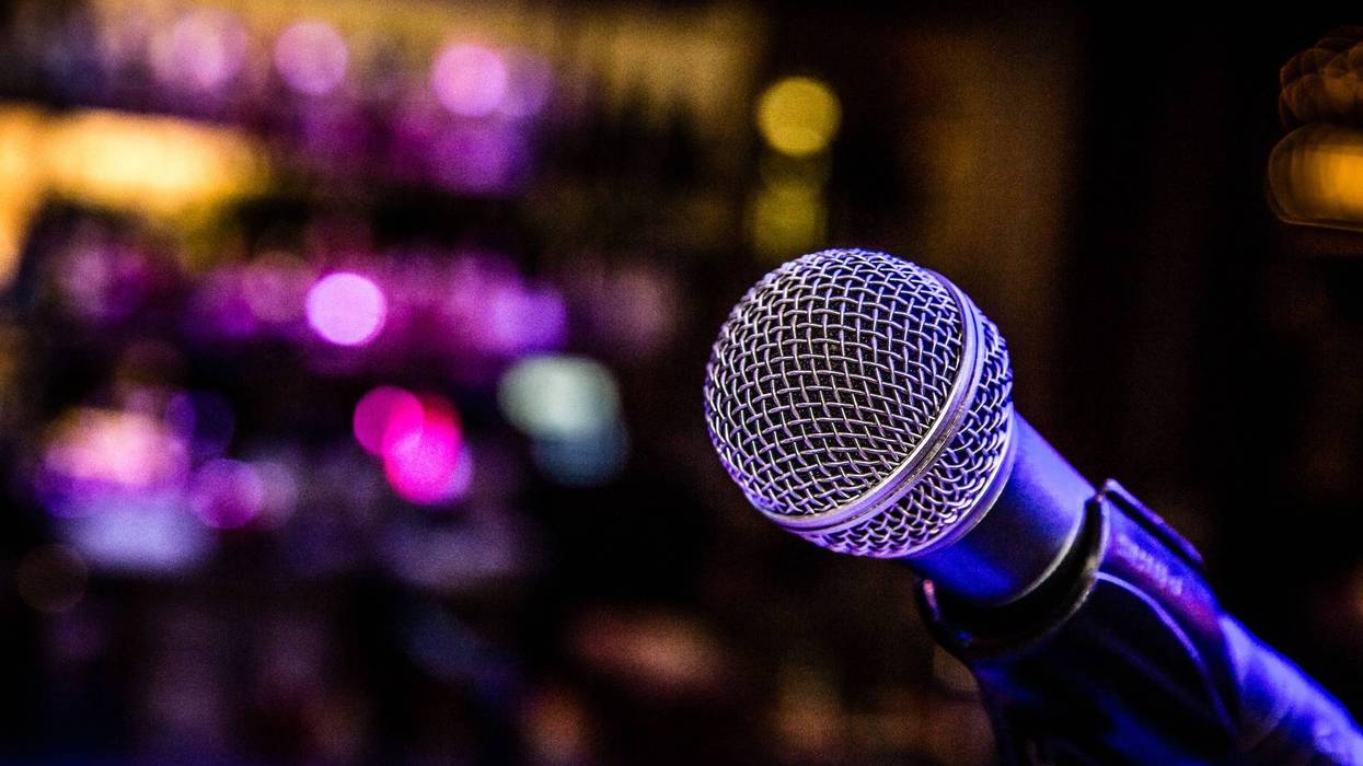 Microphone