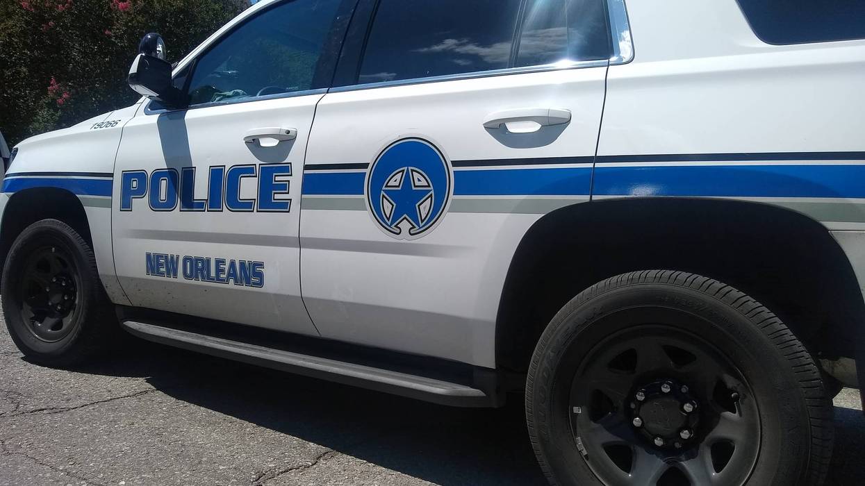 Mid-afternoon homicide in Holly Grove