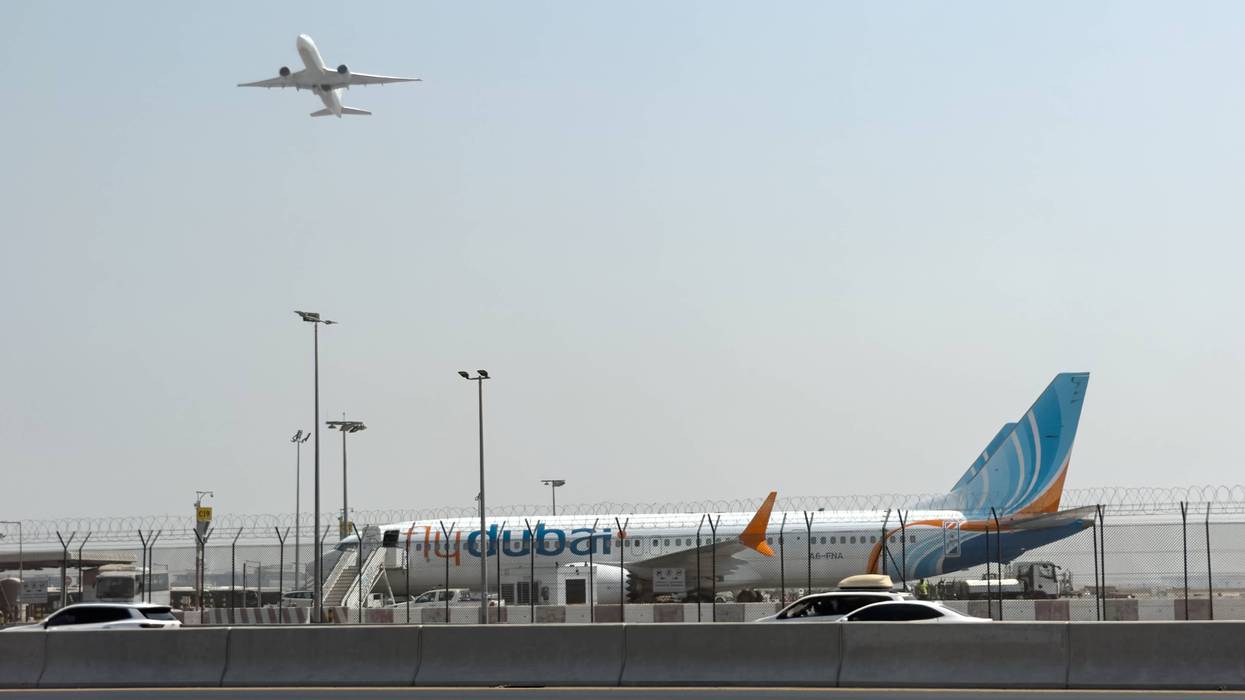 Mideast Emergency Landing