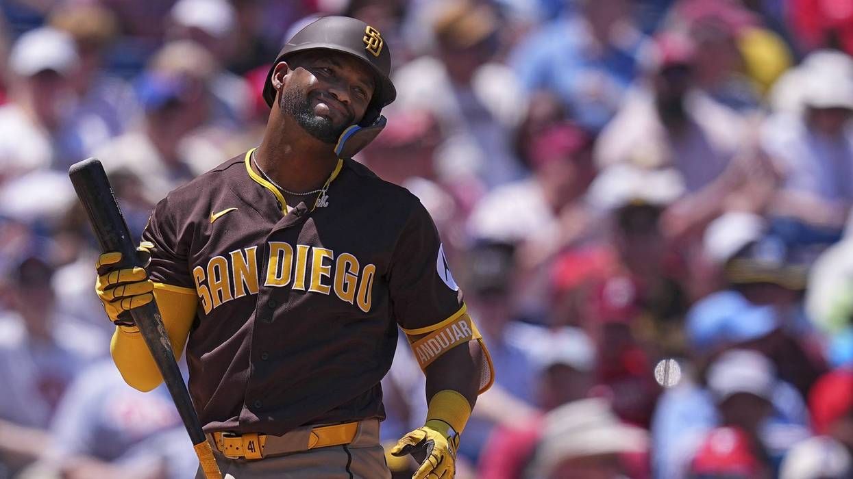 Padres swept by Phillies
