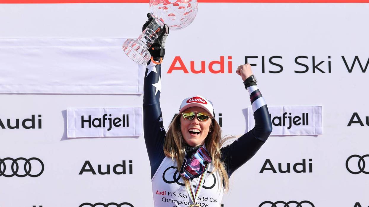 Mikaela Shiffrin holds off Emma Aicher to win record-tying 6th overall World Cup skiing title