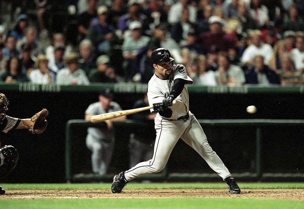 Mike Hampton at the dish for Houston in 1999