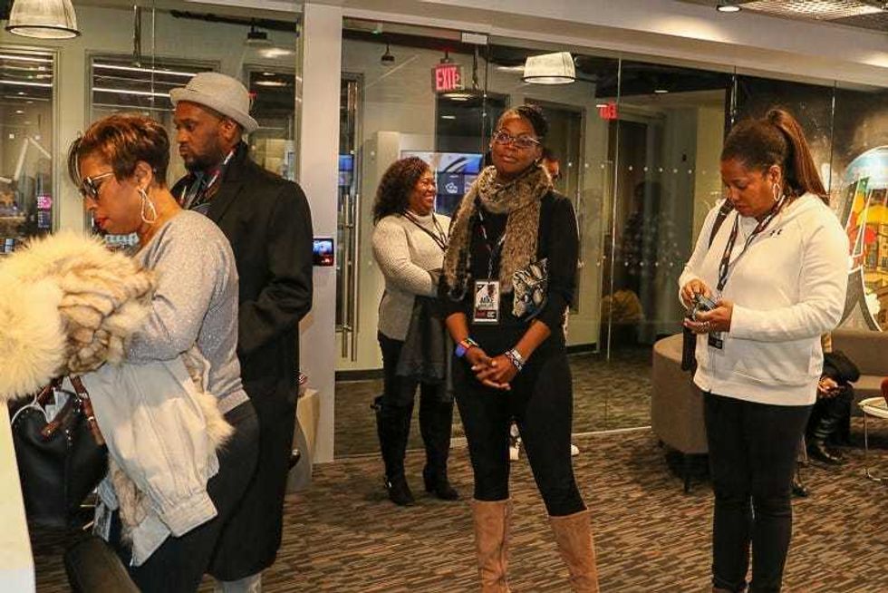 Mike Phillips Performance