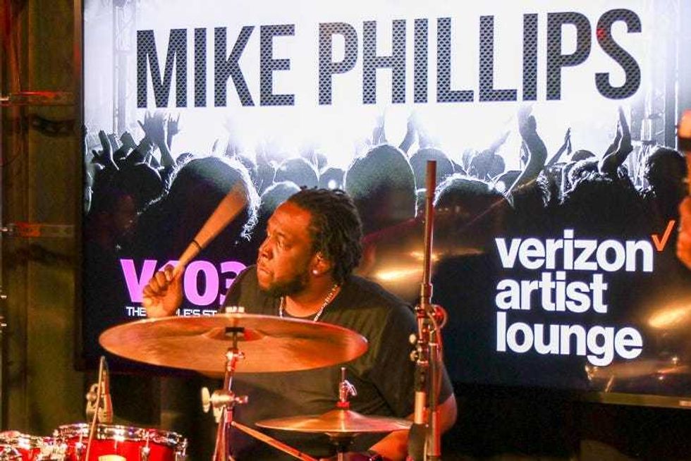 Mike Phillips Performance