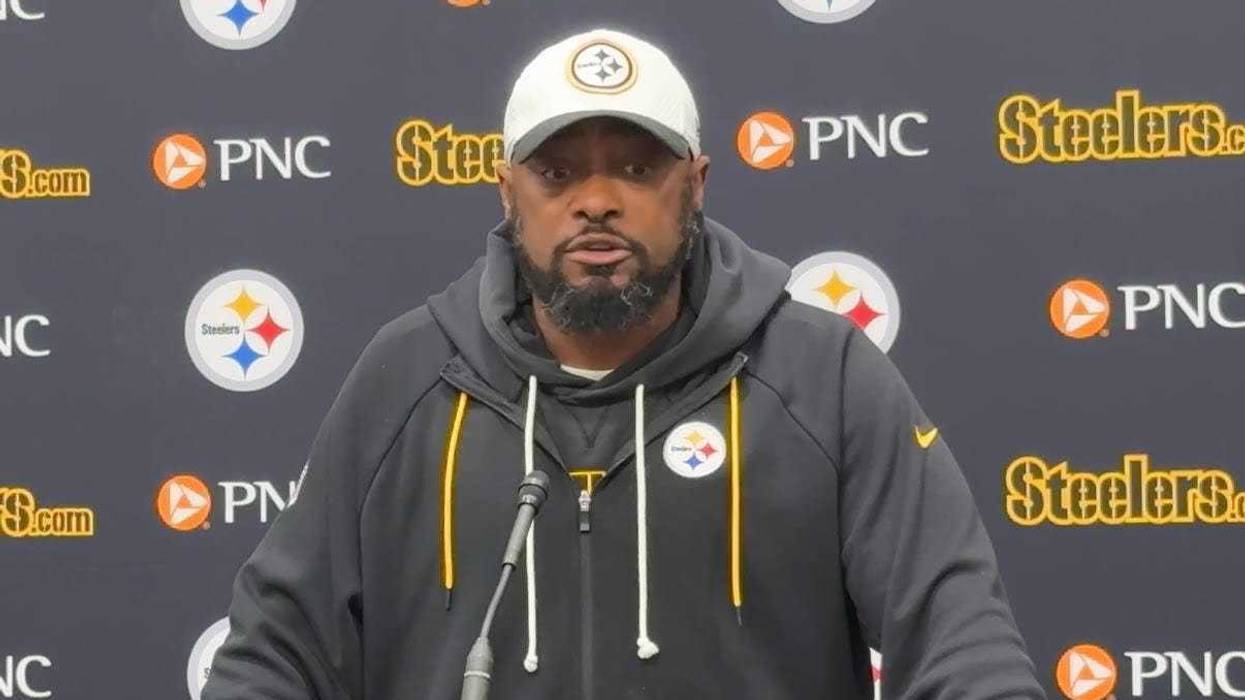 Mike Tomlin at podium