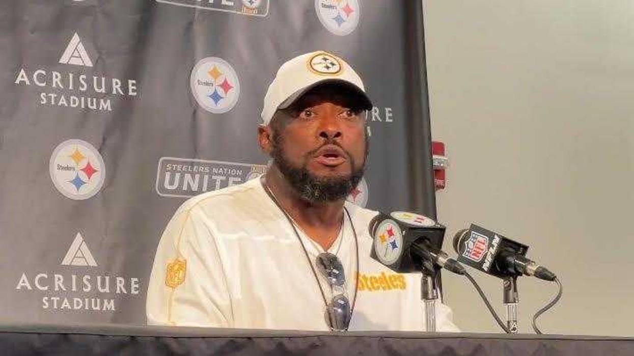 Mike Tomlin at podium