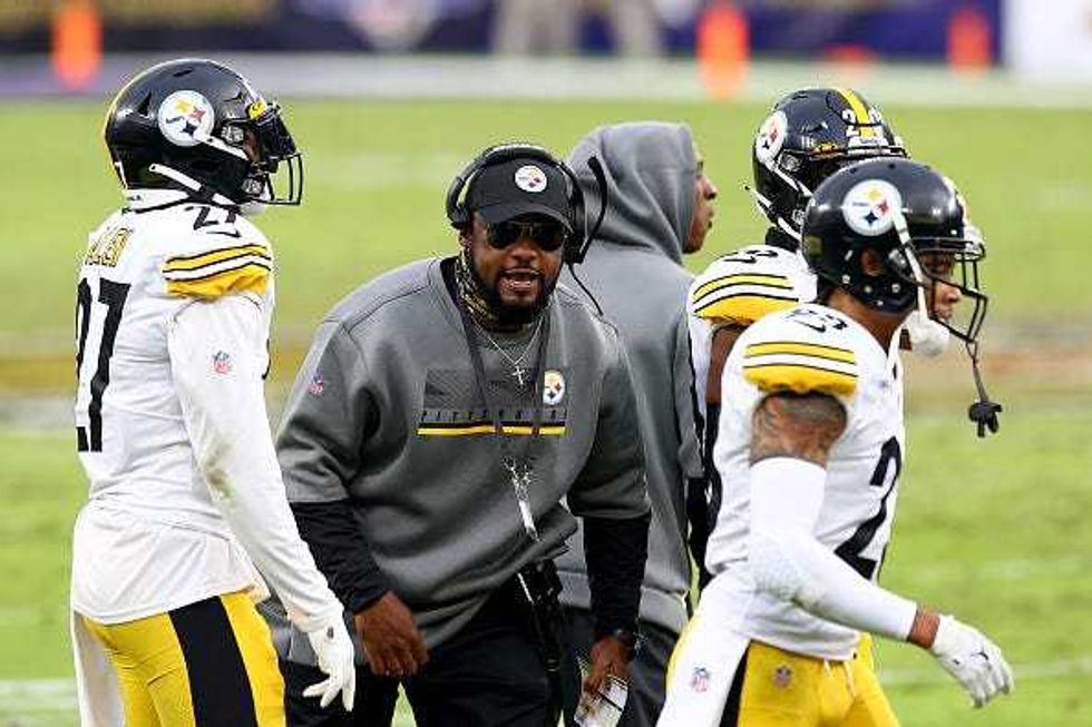 Mike Tomlin before a Steelers game.