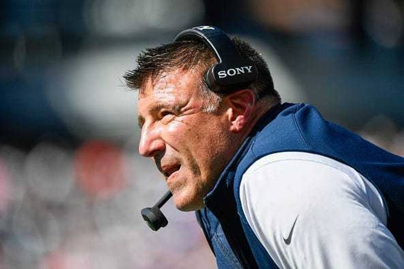 Mike Vrabel is unburdened by Patriots' past success | WEEI 93.7
