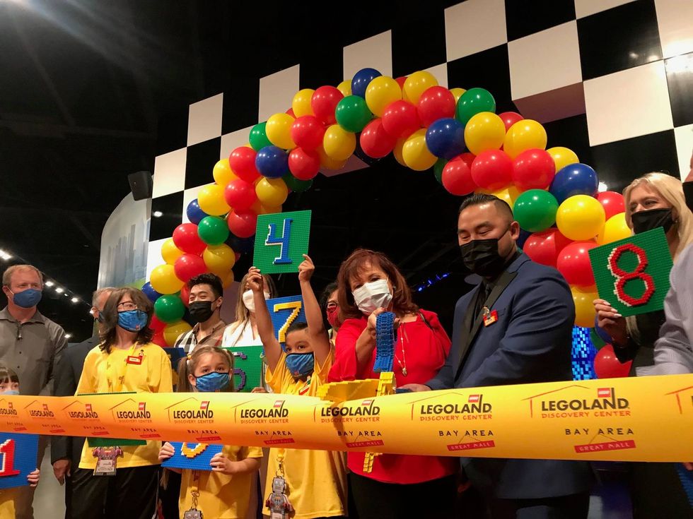 Milpitas Mayor, Rich Tran, and Vice Mayor, Carmen Montano, cut the ribbon on the LEGOLAND® Discovery Center Bay Area in Milpitas. June 14, 2021.