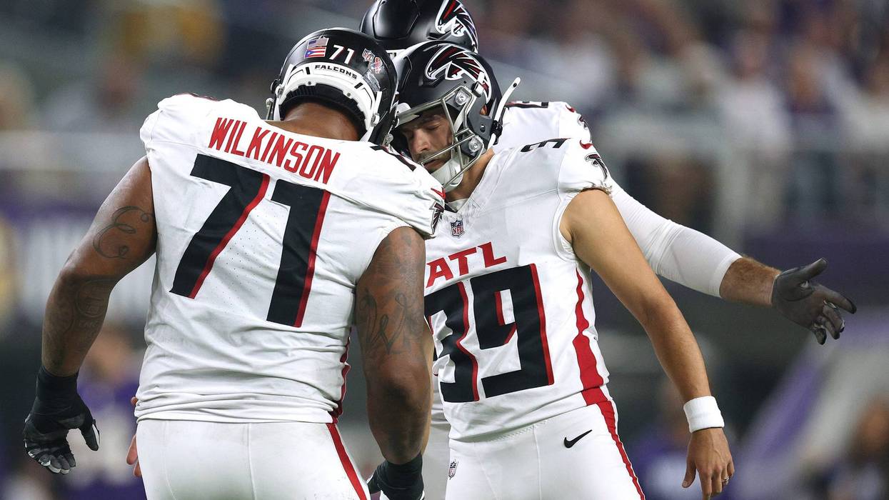 MINNEAPOLIS, MINNESOTA - SEPTEMBER 14: Kicker John Parker Romo #39 celebrates a field goal against the Minnesota Vikings with teammate Elijah Wilkinson #71 of the Atlanta Falcons during the third quarter in the game at U.S. Bank Stadium on September 14, 2025 in Minneapolis, Minnesota