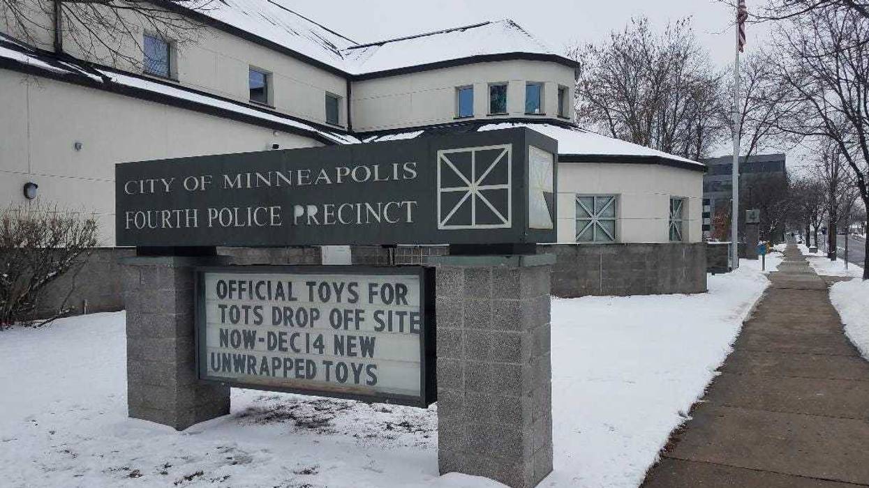 Minneapolis police 4th precinct