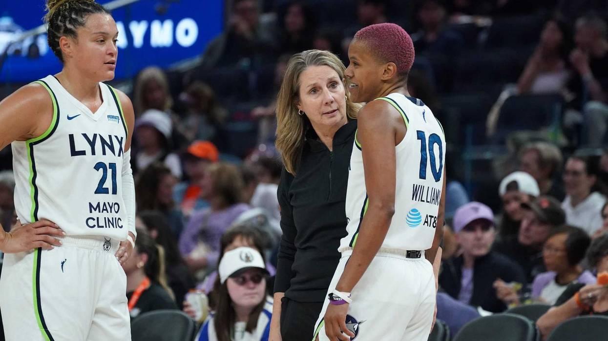 Minnesota Lynx head coach Cheryl Reeve talks with Minnesota Lynx guard Courtney Williams (10) and guard Kayla McBride (21), and she knows trying to get up 2-0 over Phoenix will be a battle Tuesday night at Target Center.