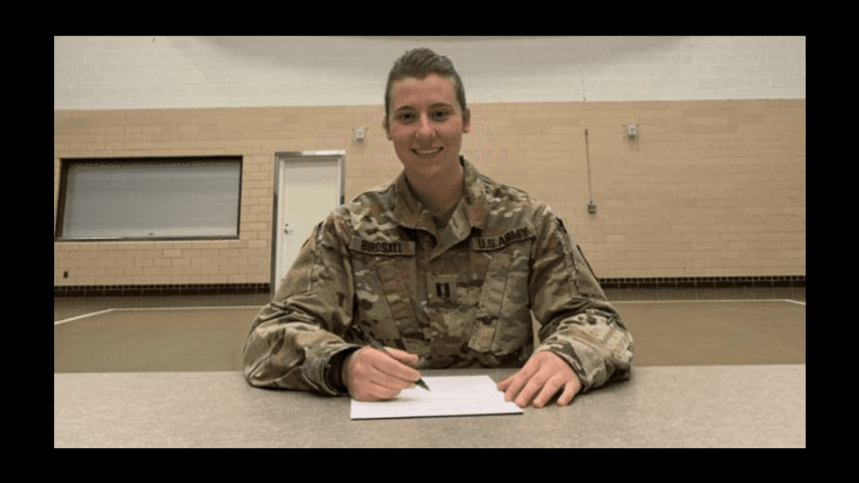 Minnesota National Guardsmen also plays for National Women's Hockey League
