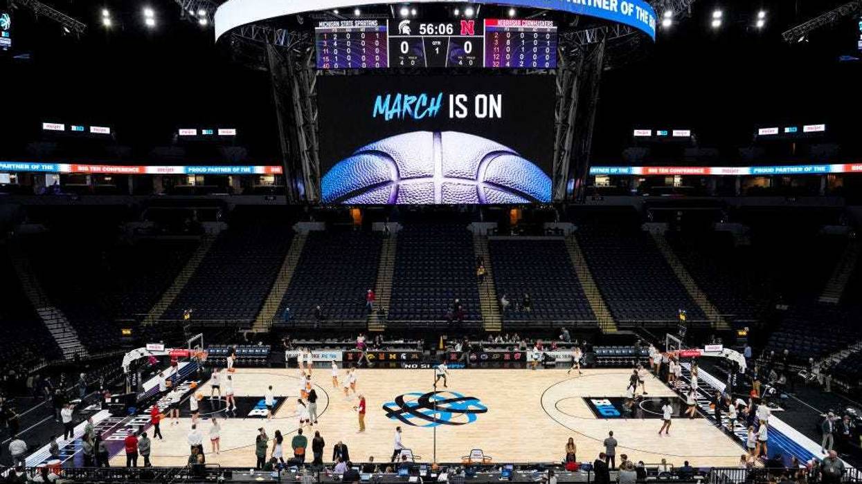 Minnesota, Target Center, Big Ten, Basketball, Women, Men, Hockey, Tournaments