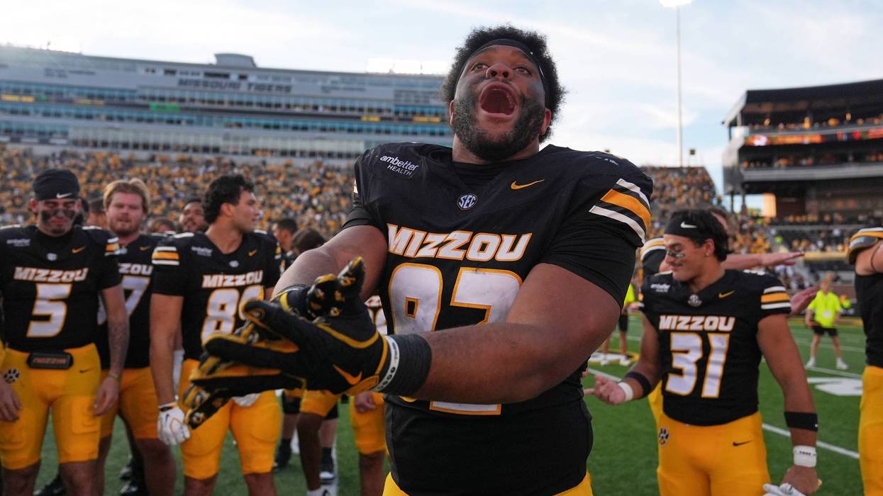 Missouri makes big jump to No. 14 in AP Top 25 with rout of Gators; Texas No. 1 for 4th week in row