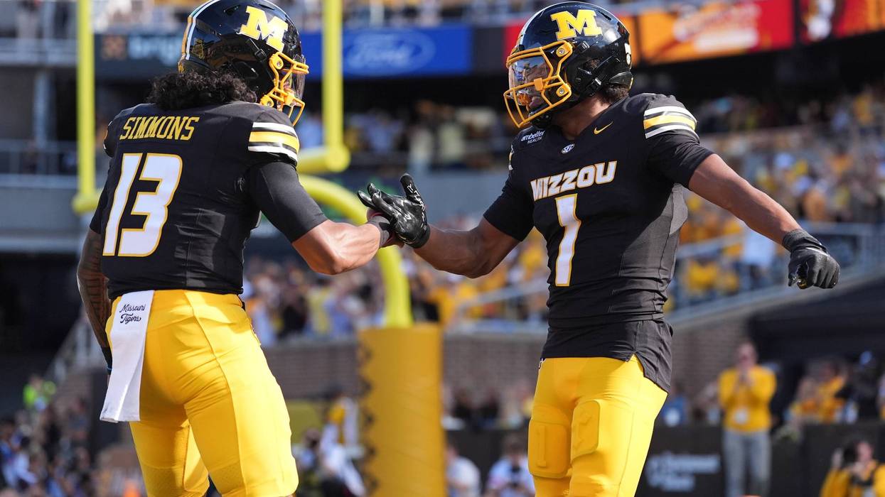 No. 25 Missouri trounces No. 8 Florida 45-17 to snap 9-game skid against Top 25 opponents