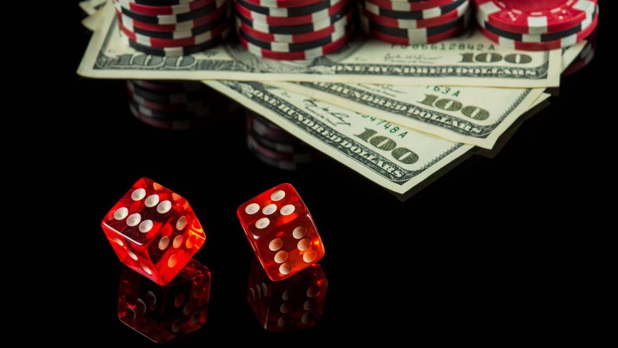 Money, poker chips and dice
