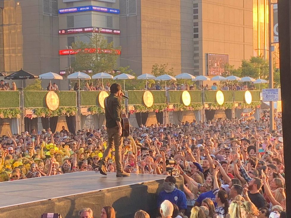 Morgan Evans at Windy City SmokeOut