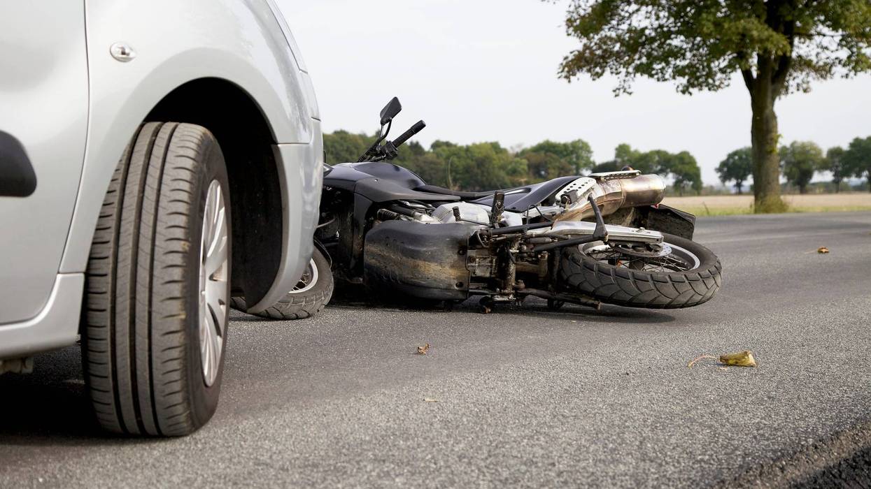 Motorcyclist dies in Garland crash