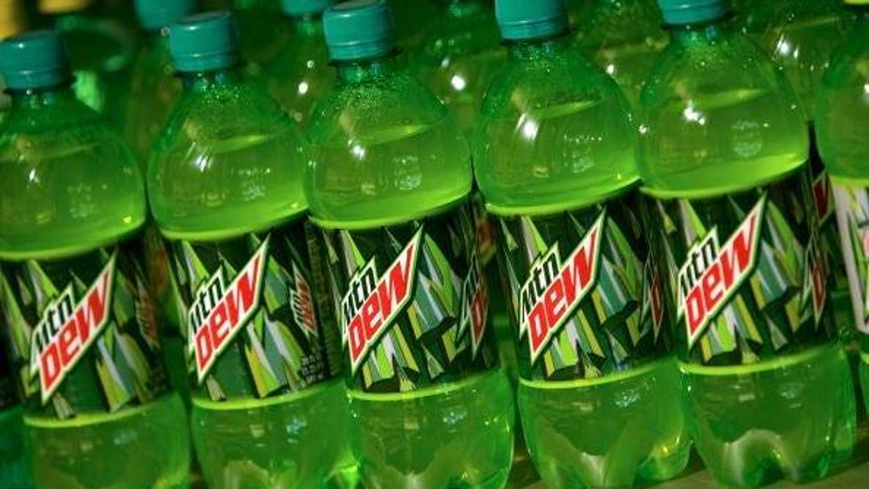 Mountain Dew, Soft Drink, Pop, Holiday Flavor, Christmas, Gingerbread
