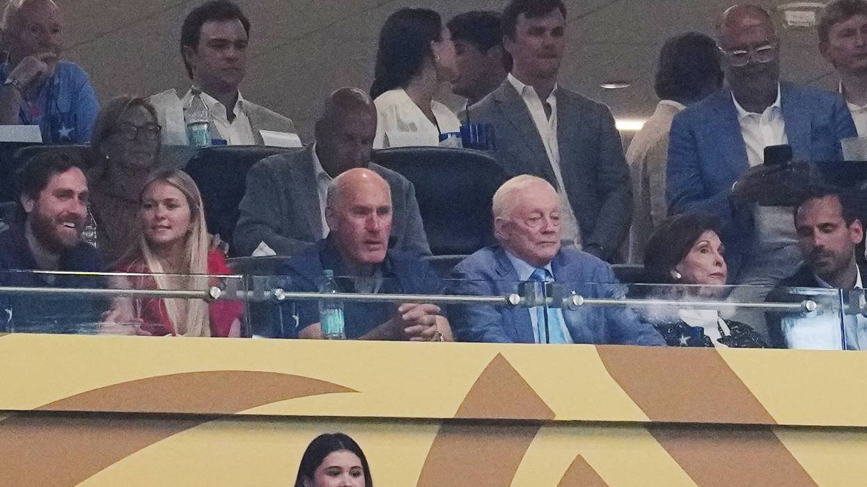 MUNDIAL-JERRY JONES