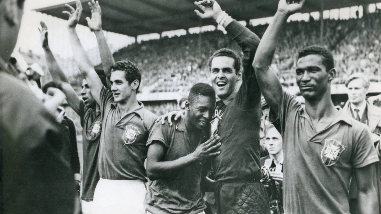 MUNDIAL-PELÉ-SUBASTA 56