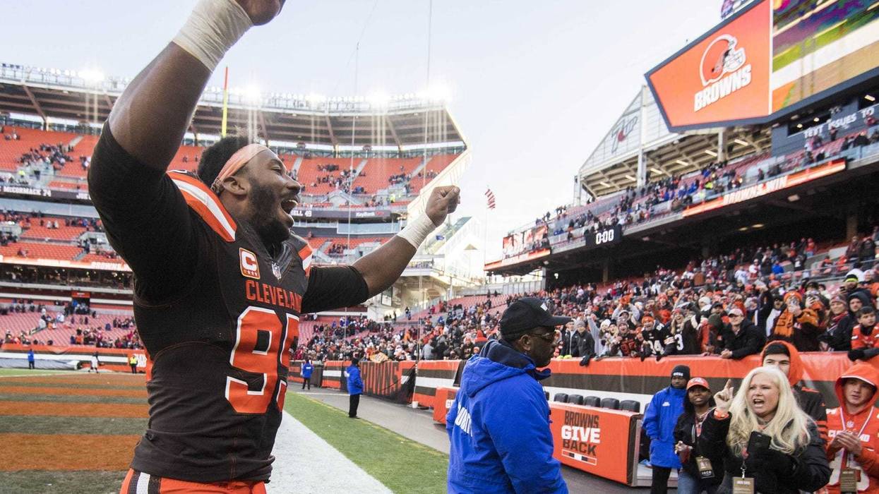 Myles Garrett Cleveland Browns celebrates win over Atlanta Falcons