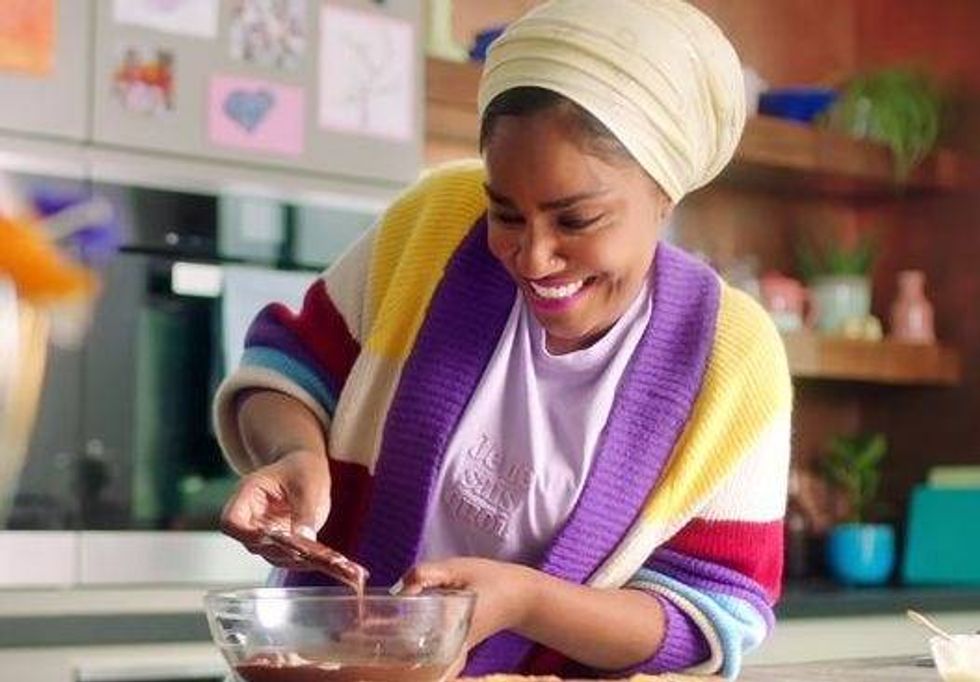 Nadiya Bakes