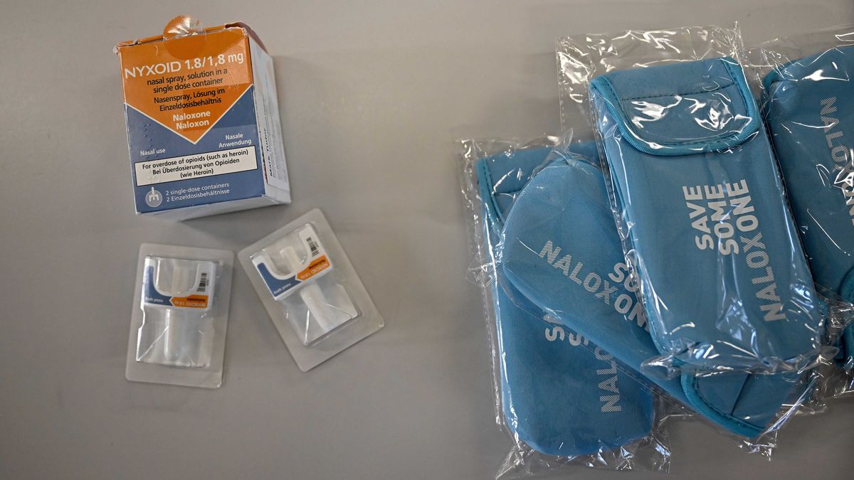 Naloxone